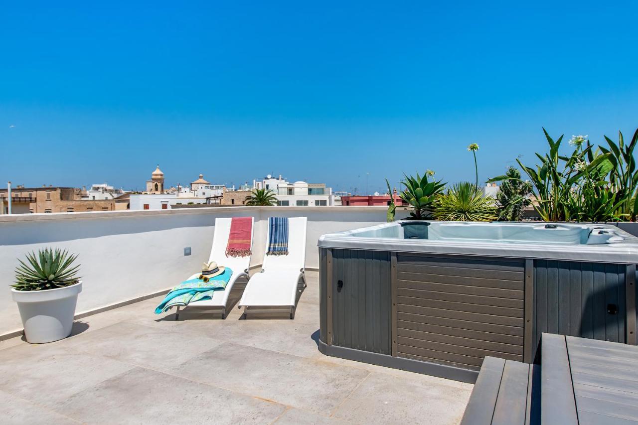 Belvedere Apartment & Pool - Housea ポリニャーノ・ア・マーレ エクステリア 写真